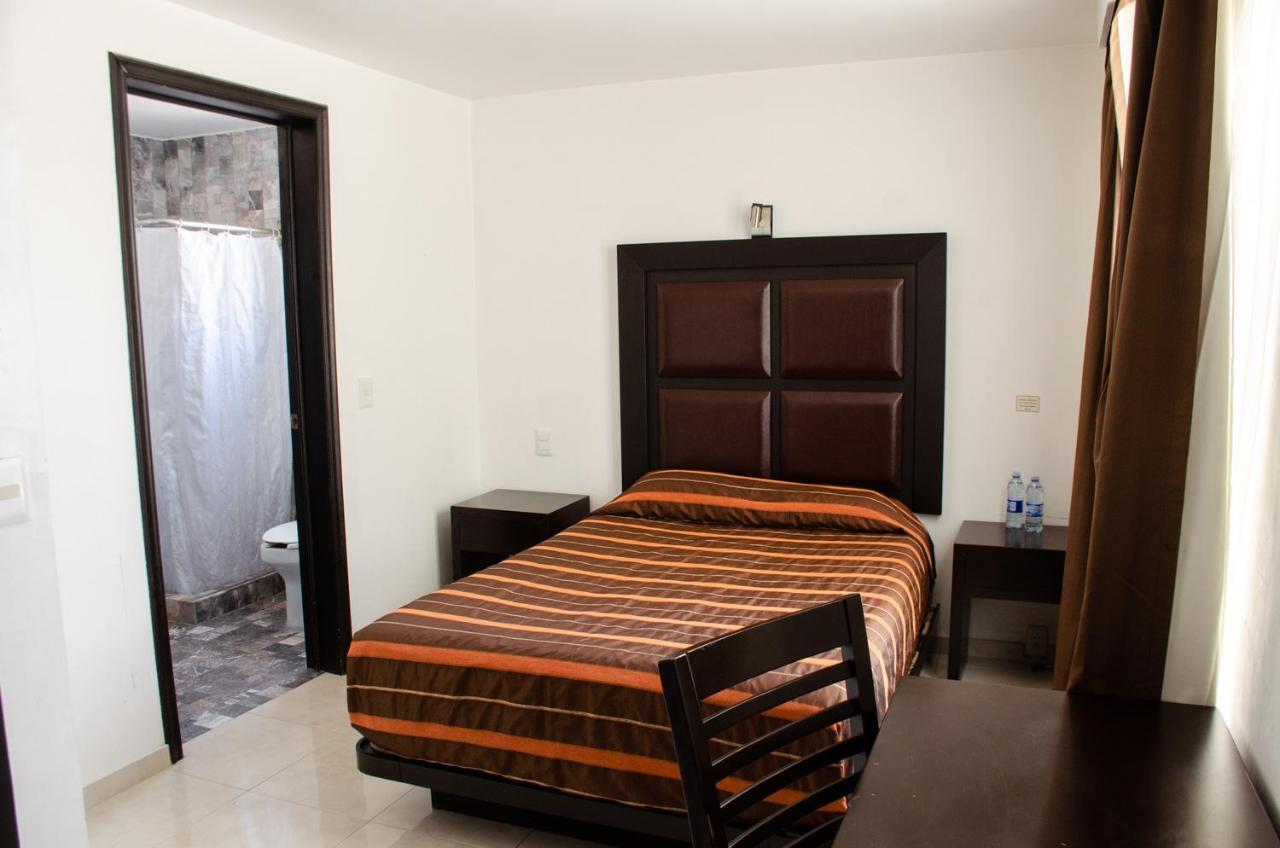 Hotel O Puente San Juan del Río Dış mekan fotoğraf